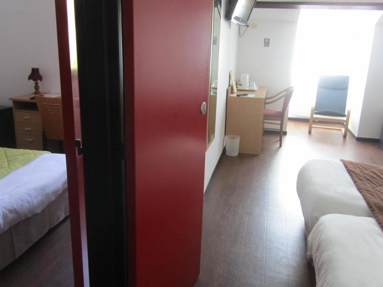 Hotel Le Saint Joseph Buitenkant foto
